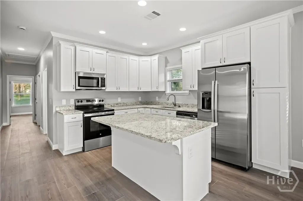 16 SW Pear Street Ludowici GA 31316