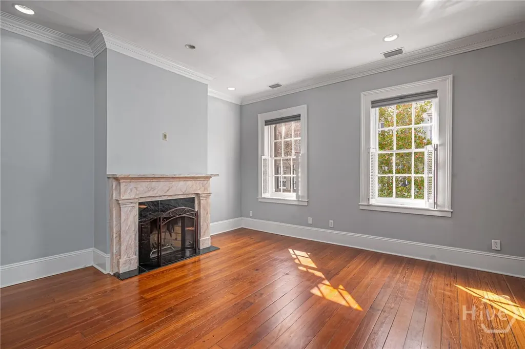108 W Gordon Street Savannah GA 31401