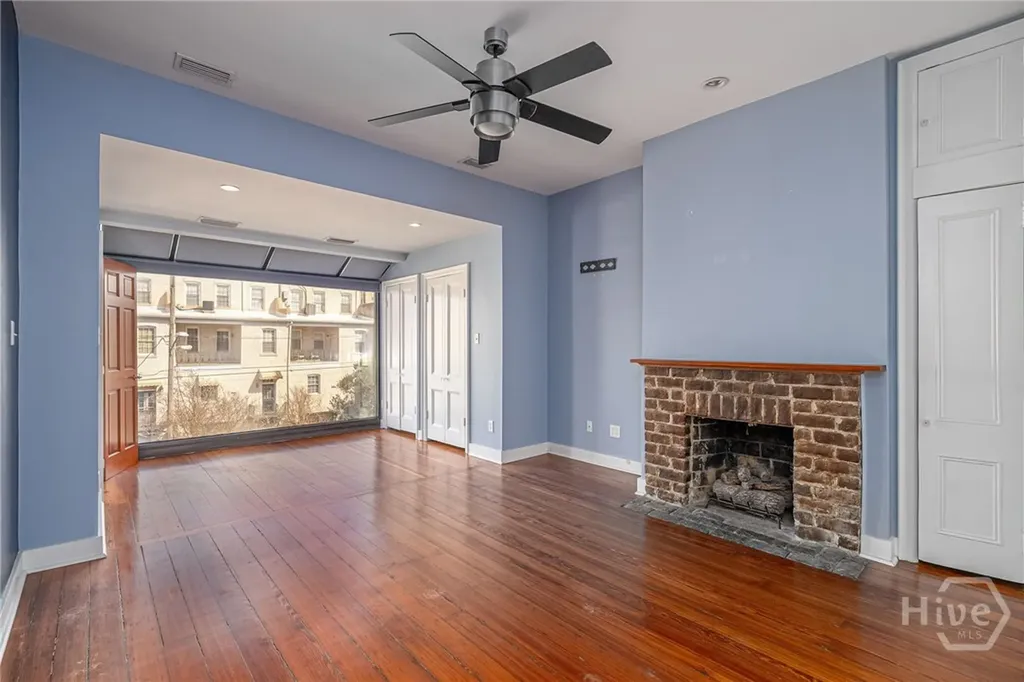 108 W Gordon Street Savannah GA 31401