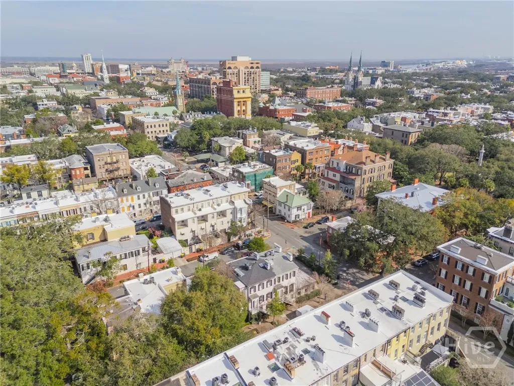 108 W Gordon Street Savannah GA 31401