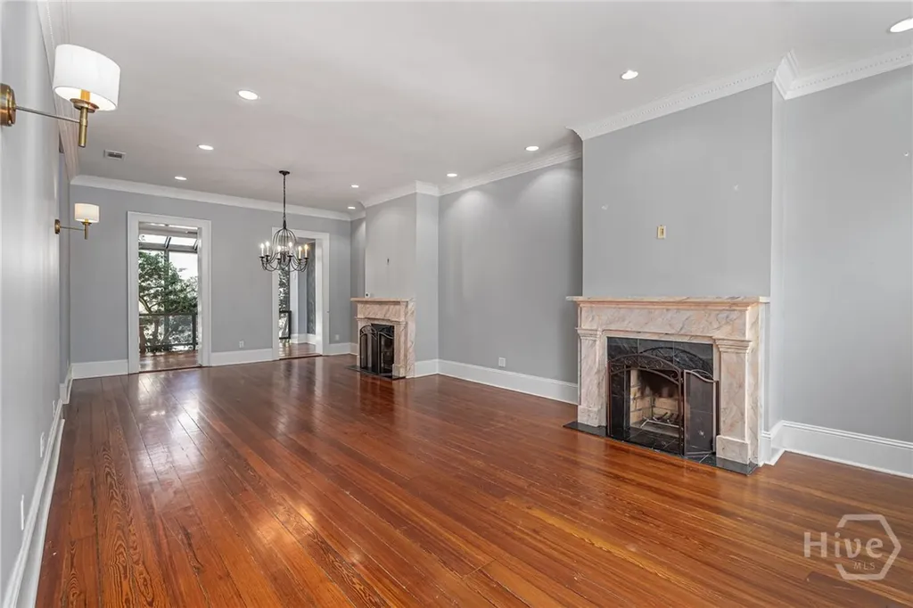 108 W Gordon Street Savannah GA 31401