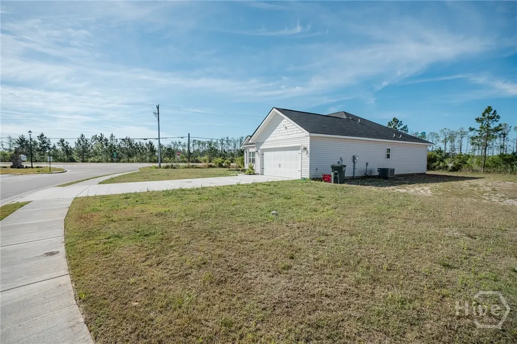 15 Mcclelland Lane NE Ludowici GA 31316