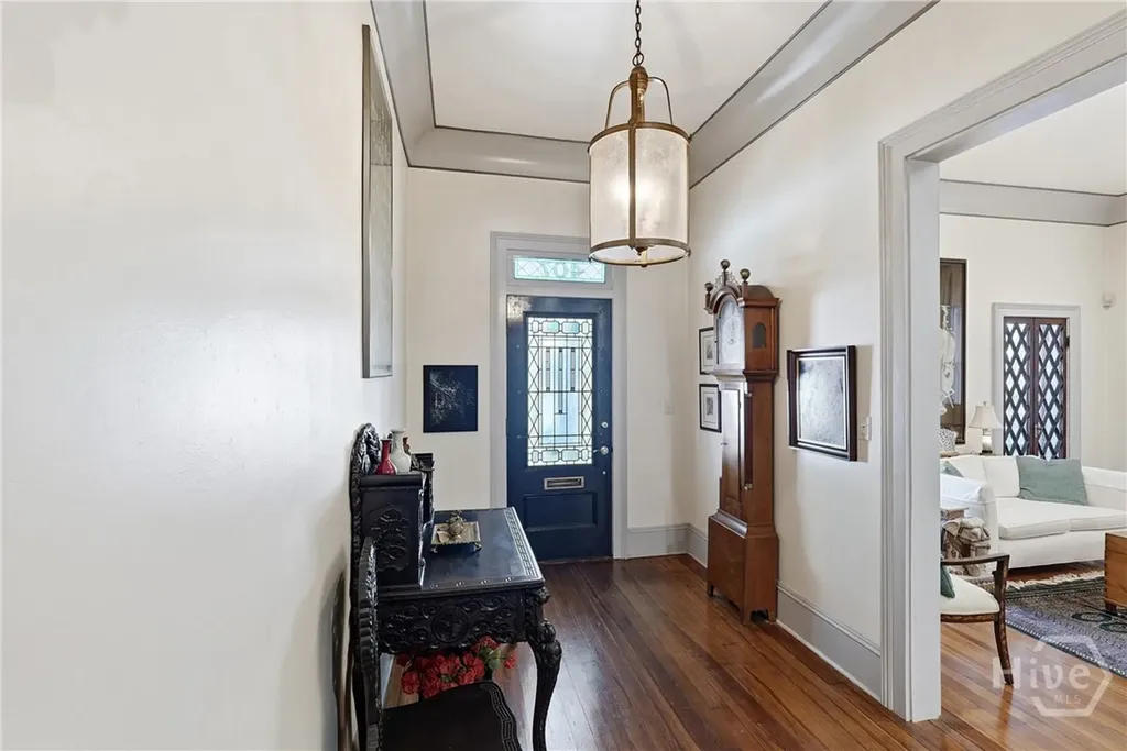 407 E Hall Street Savannah GA 31401
