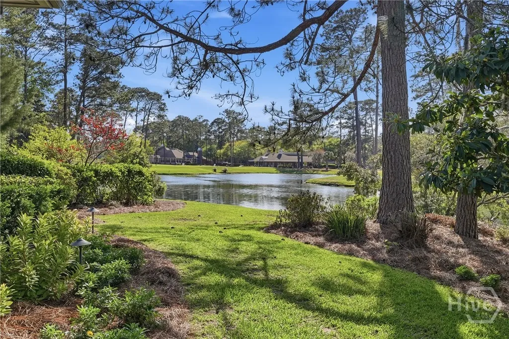 5 Springpine Lane Savannah GA 31411