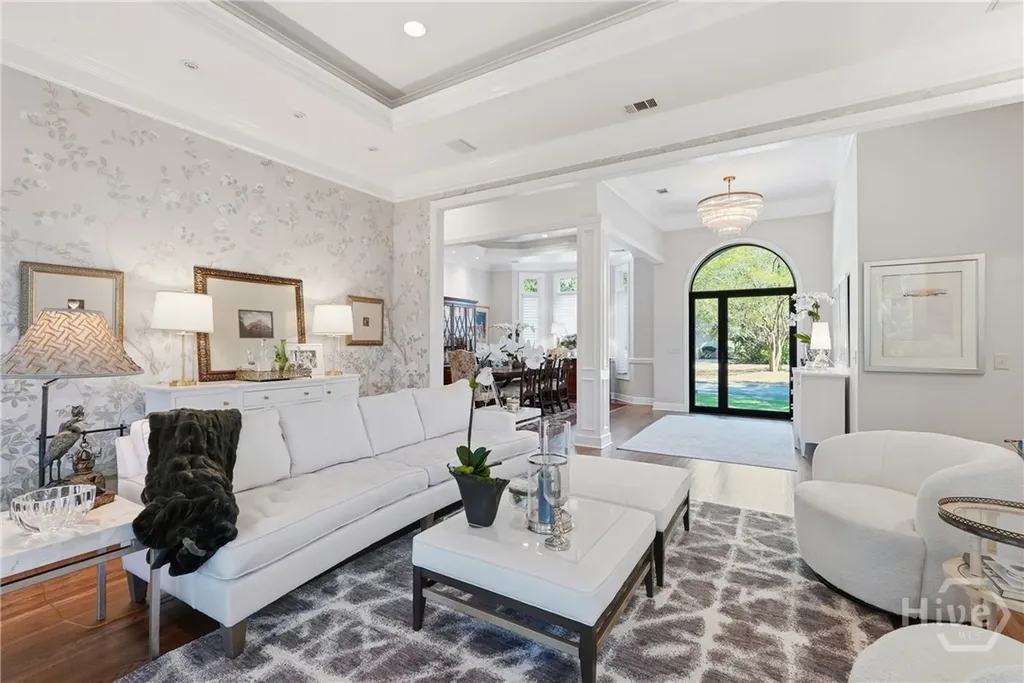 5 Springpine Lane Savannah GA 31411