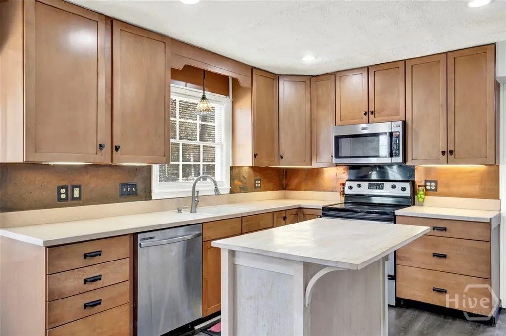 1620 Stillwood Drive Savannah GA 31419