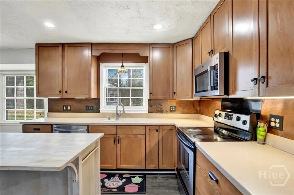1620 Stillwood Drive Savannah GA 31419
