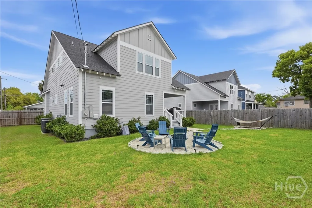 2001 E 38th Street Savannah GA 31404
