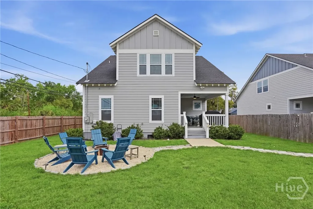 2001 E 38th Street Savannah GA 31404