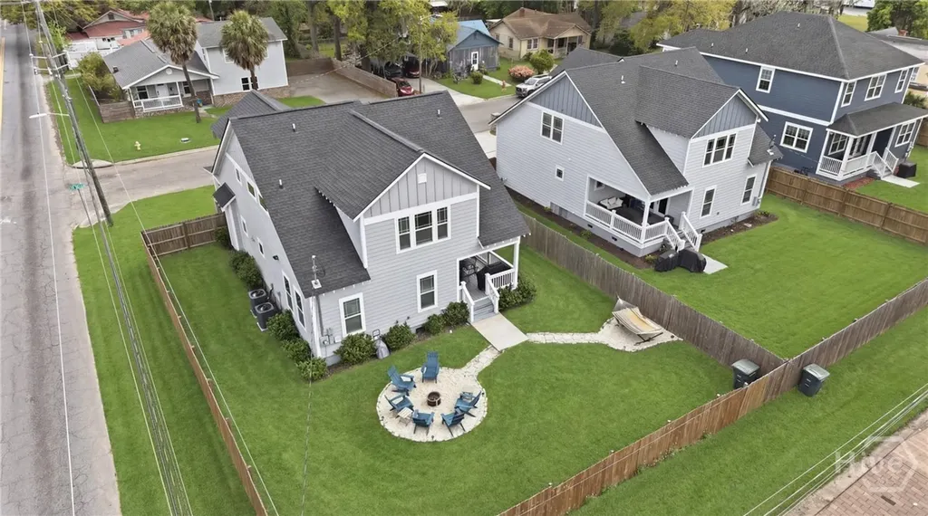 2001 E 38th Street Savannah GA 31404
