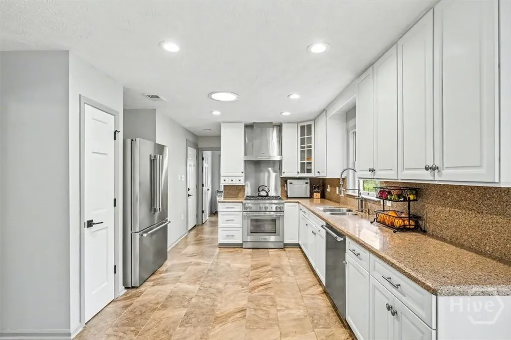 113 Mercer Road Savannah GA 31411