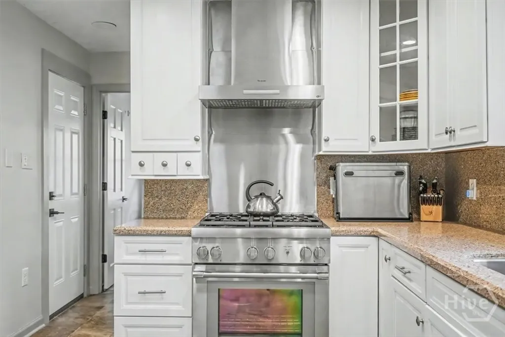 113 Mercer Road Savannah GA 31411