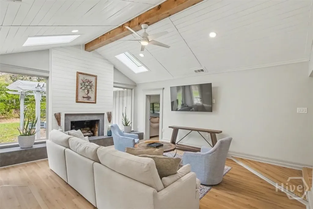 113 Mercer Road Savannah GA 31411
