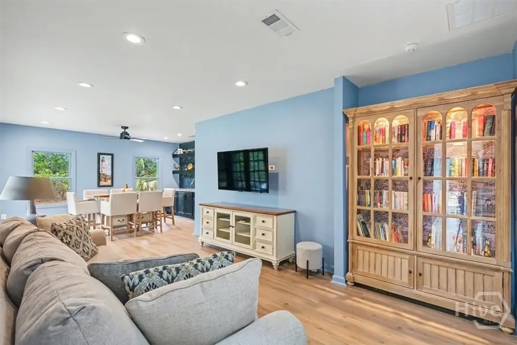 113 Mercer Road Savannah GA 31411
