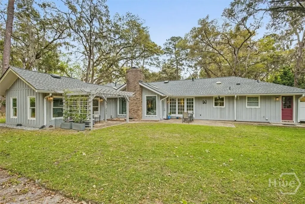 113 Mercer Road Savannah GA 31411