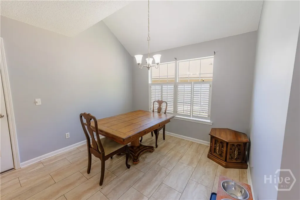 6 Highpoint Court Savannah GA 31410