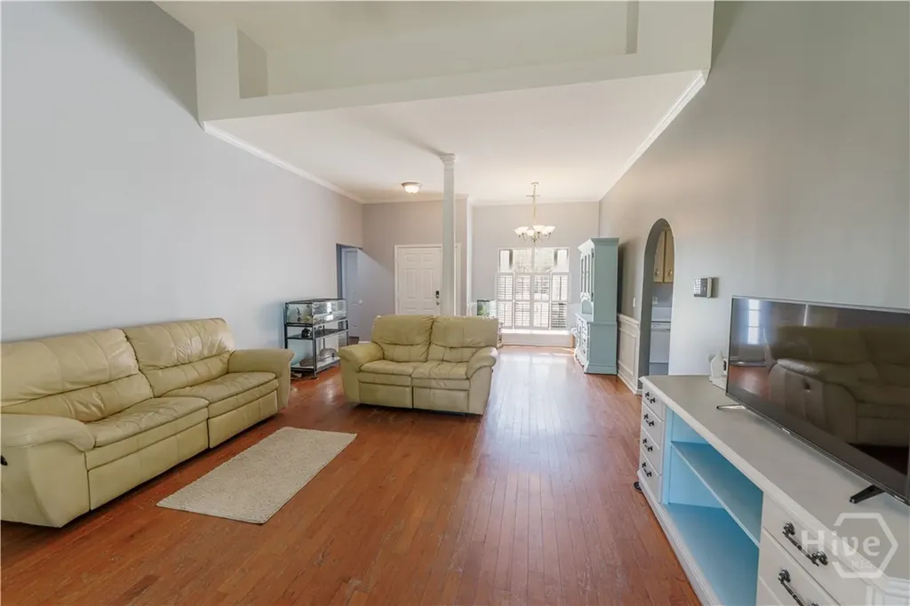 6 Highpoint Court Savannah GA 31410