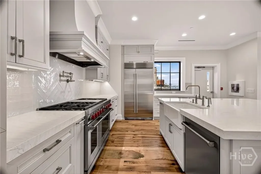 440 Geo Meyer Avenue Savannah GA 31401