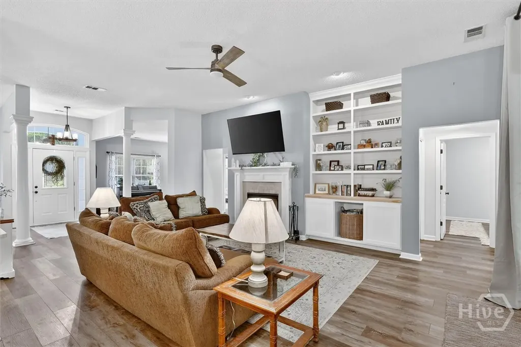 401 Laurenburg Drive Richmond Hill GA 31324