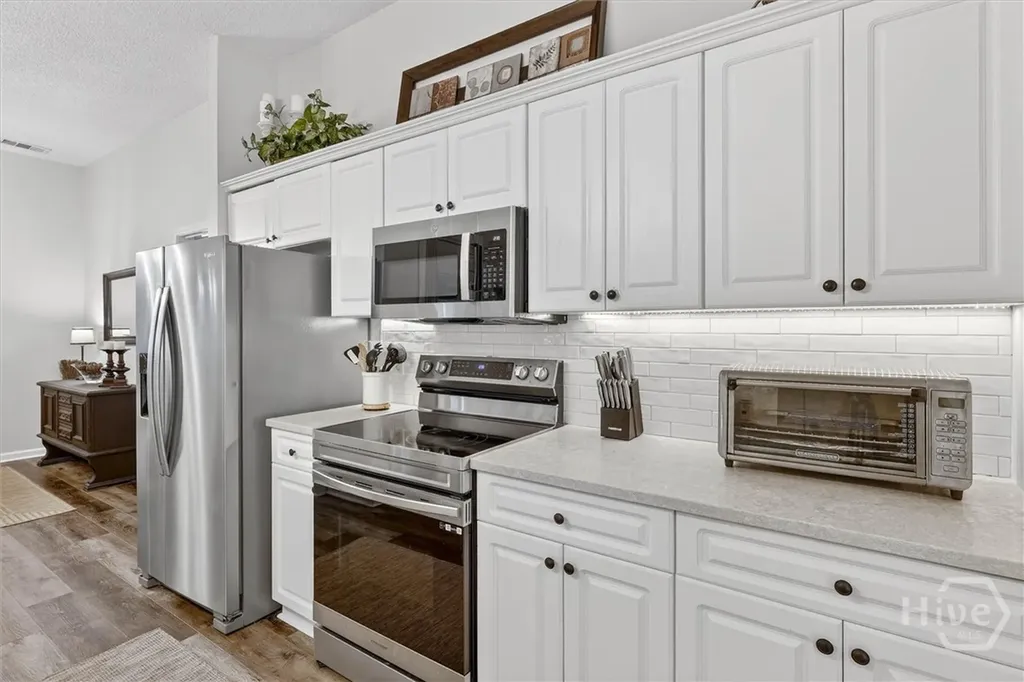 401 Laurenburg Drive Richmond Hill GA 31324