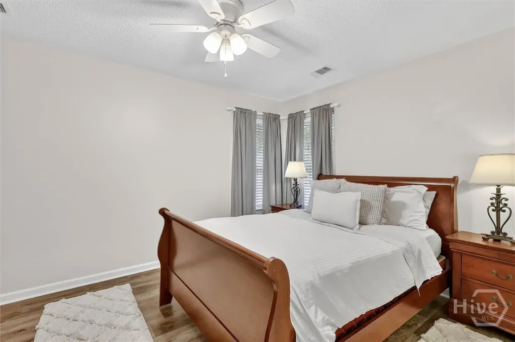401 Laurenburg Drive Richmond Hill GA 31324