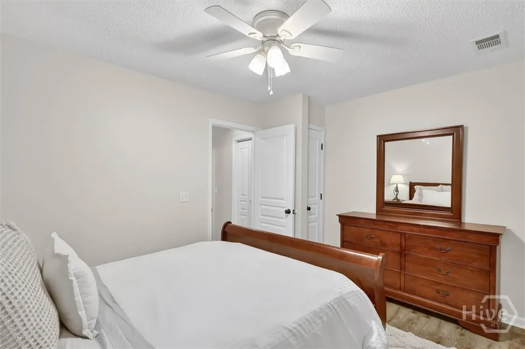 401 Laurenburg Drive Richmond Hill GA 31324