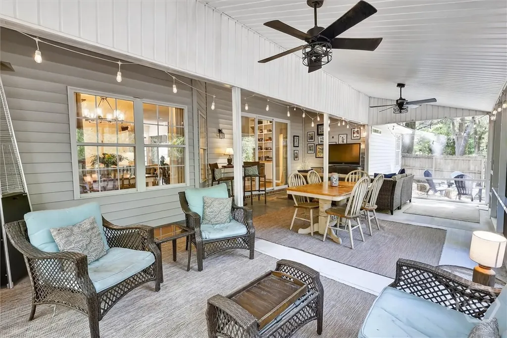 401 Laurenburg Drive Richmond Hill GA 31324