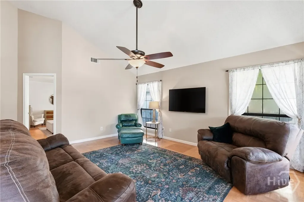 6 Toulon Court Savannah GA 31419