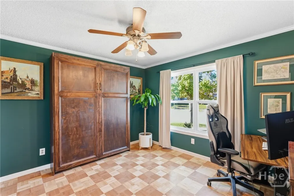 6 Toulon Court Savannah GA 31419