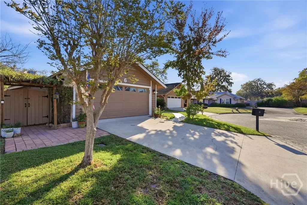 6 Toulon Court Savannah GA 31419
