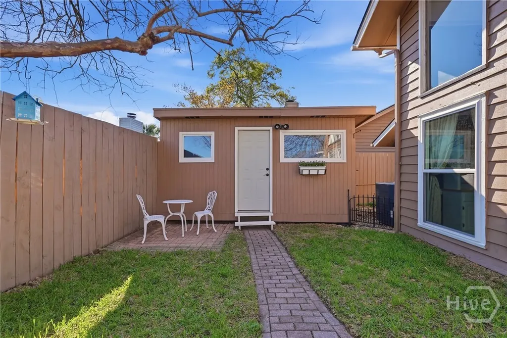 6 Toulon Court Savannah GA 31419