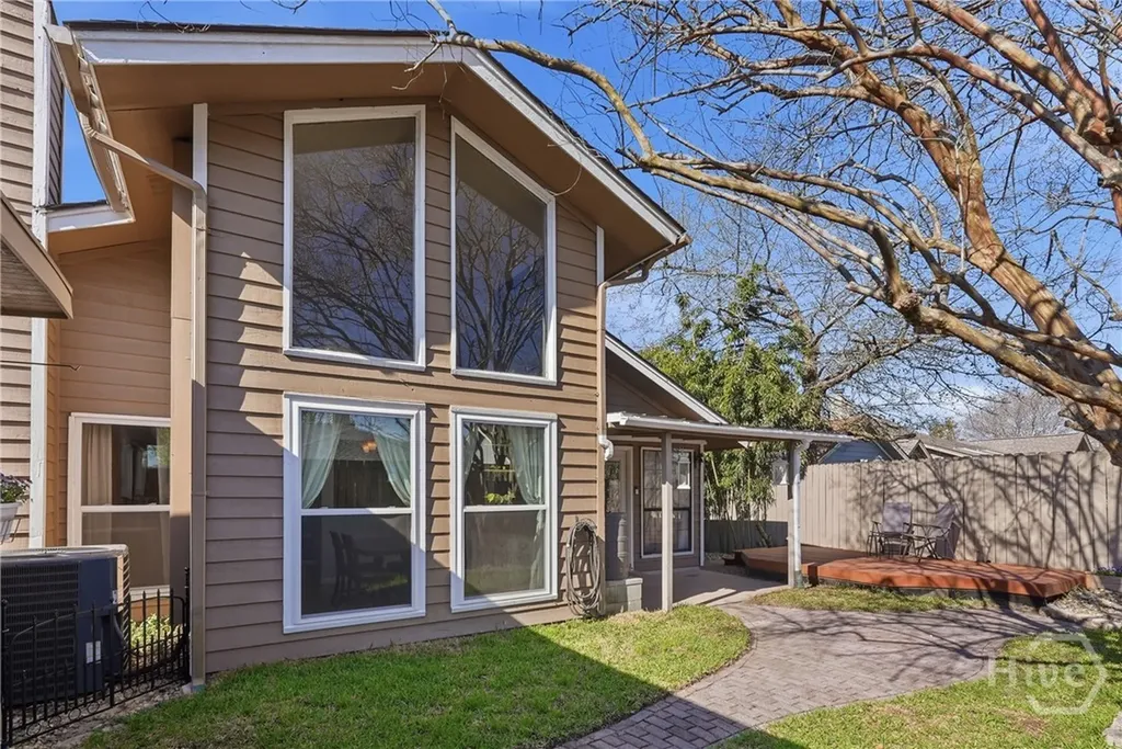 6 Toulon Court Savannah GA 31419