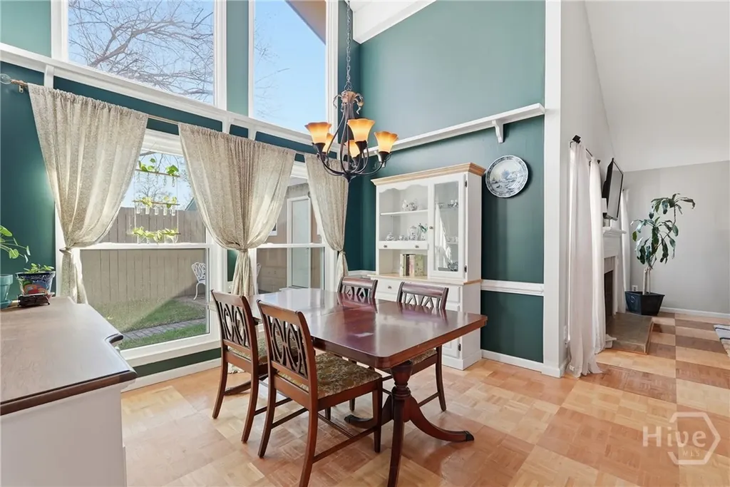 6 Toulon Court Savannah GA 31419