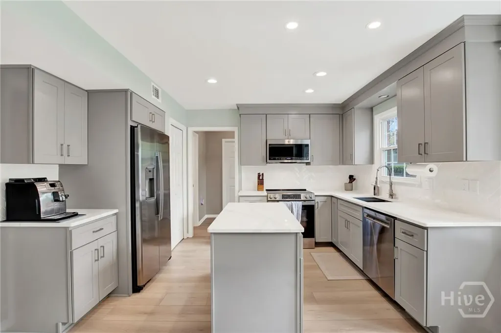 1 Inglesby Court Savannah GA 31406