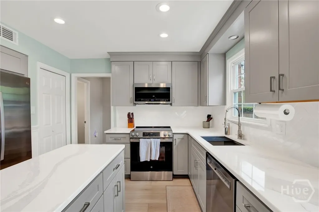 1 Inglesby Court Savannah GA 31406