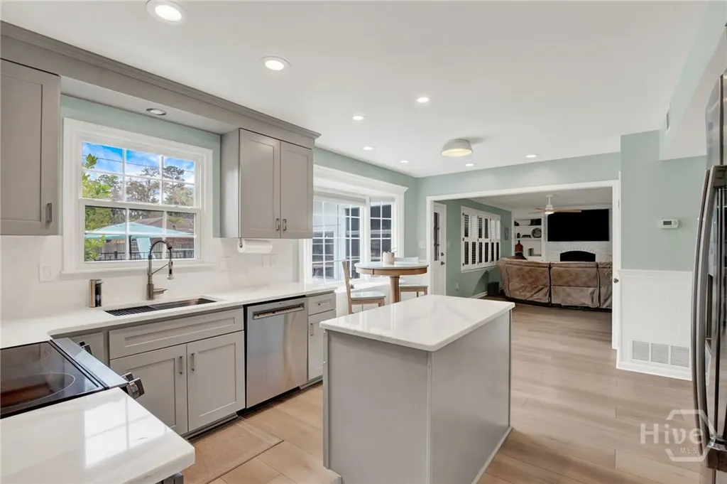 1 Inglesby Court Savannah GA 31406