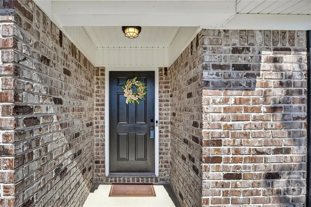 215 Nobel Crest Hinesville GA 31313