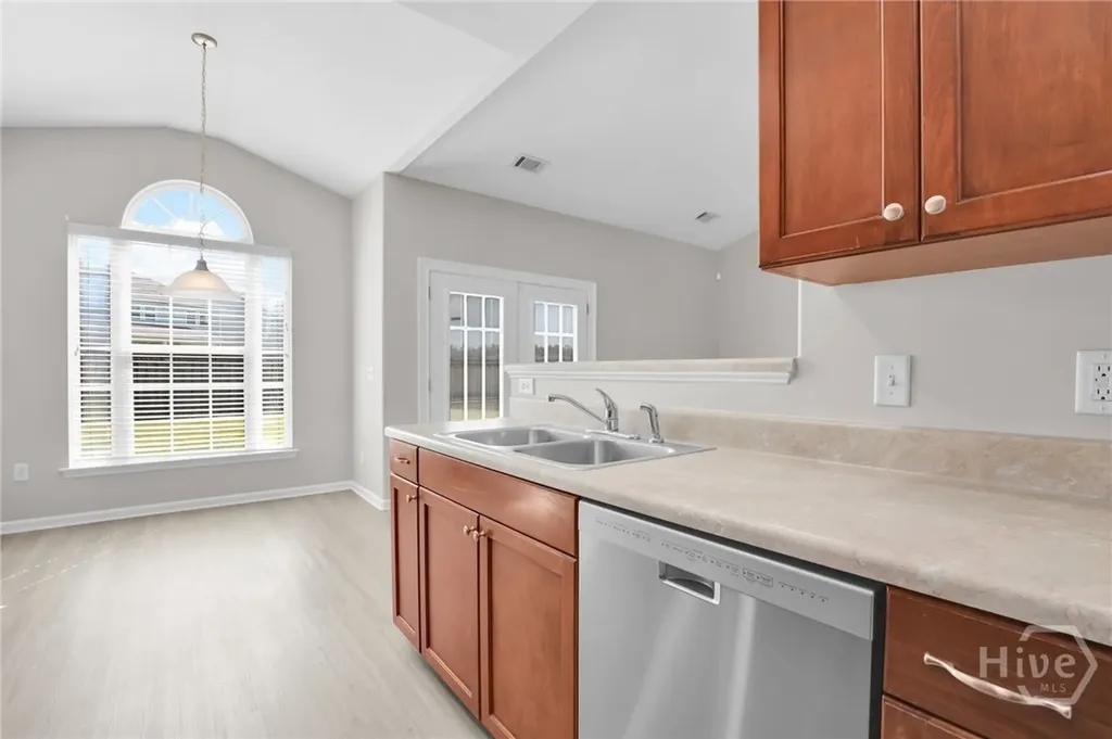 218 Willow Point Lane Savannah GA 31407
