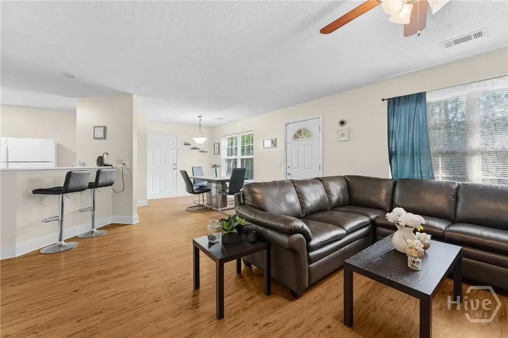 1908 Comet Avenue Savannah GA 31405