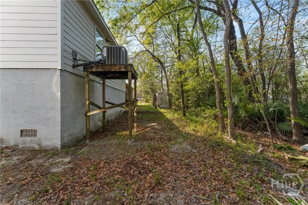 1908 Comet Avenue Savannah GA 31405