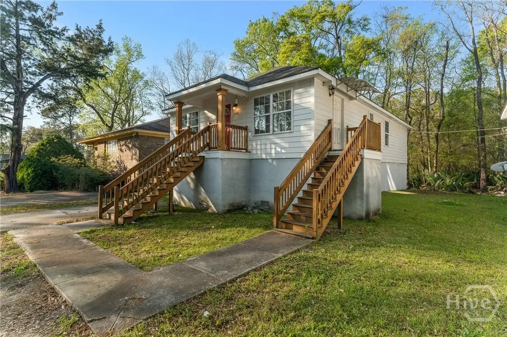 1908 Comet Avenue Savannah GA 31405