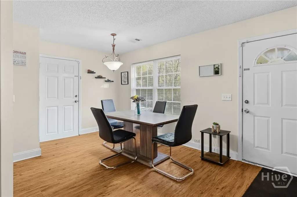 1908 Comet Avenue Savannah GA 31405