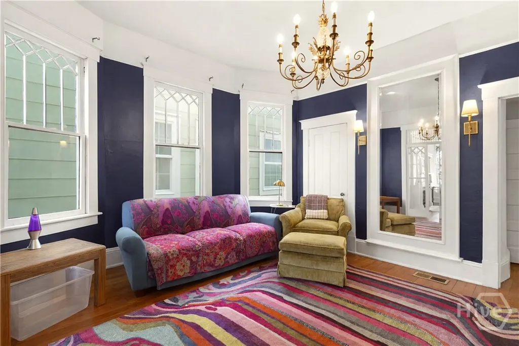 545 E Park Avenue Savannah GA 31401