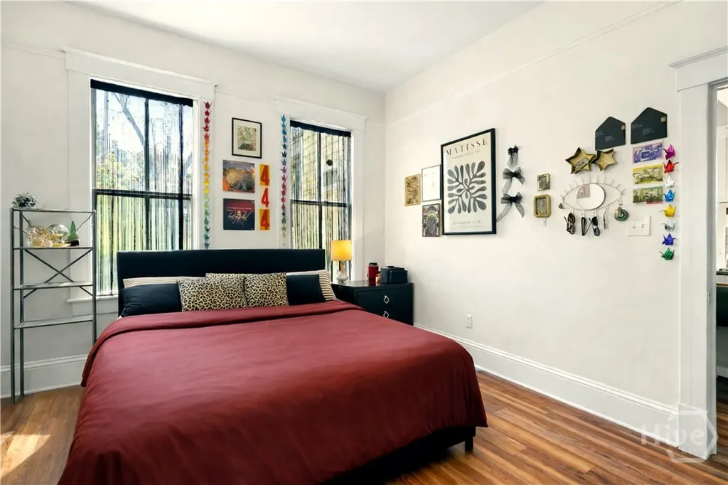 545 E Park Avenue Savannah GA 31401