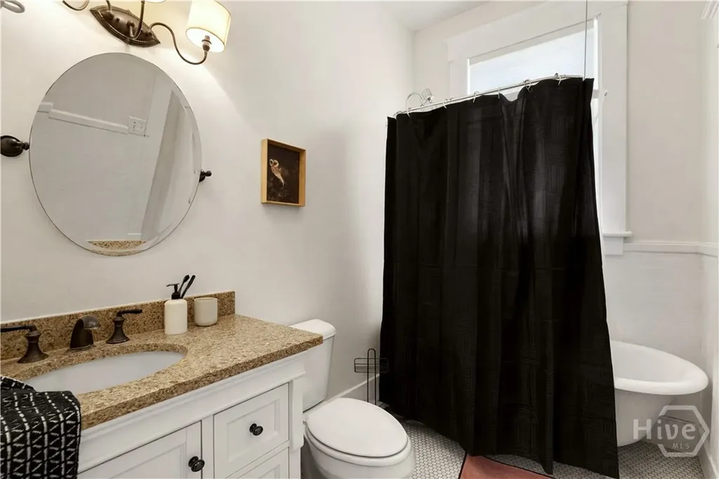 545 E Park Avenue Savannah GA 31401