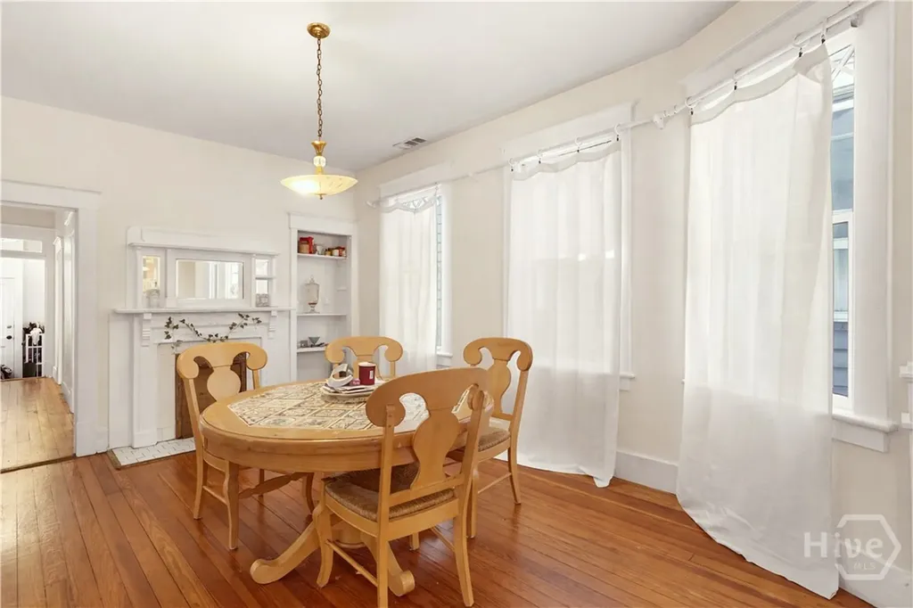 545 E Park Avenue Savannah GA 31401
