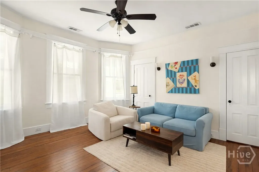 545 E Park Avenue Savannah GA 31401