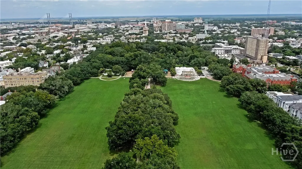 545 E Park Avenue Savannah GA 31401