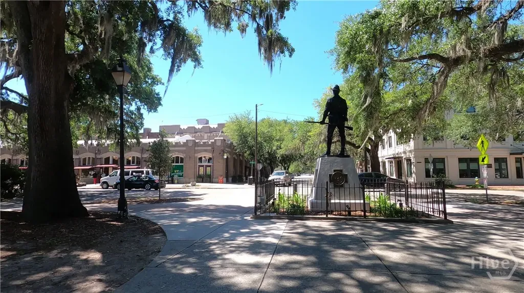 545 E Park Avenue Savannah GA 31401