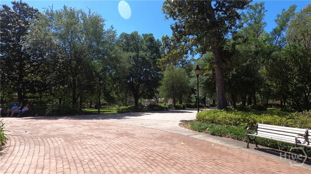 545 E Park Avenue Savannah GA 31401